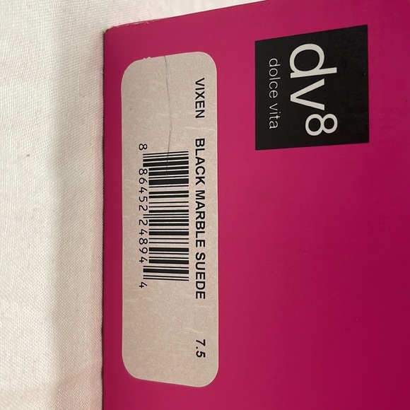 DV8 by Dolce Vita Vixen in Black Marble Suede size 7.5 - Picture 8 of 8